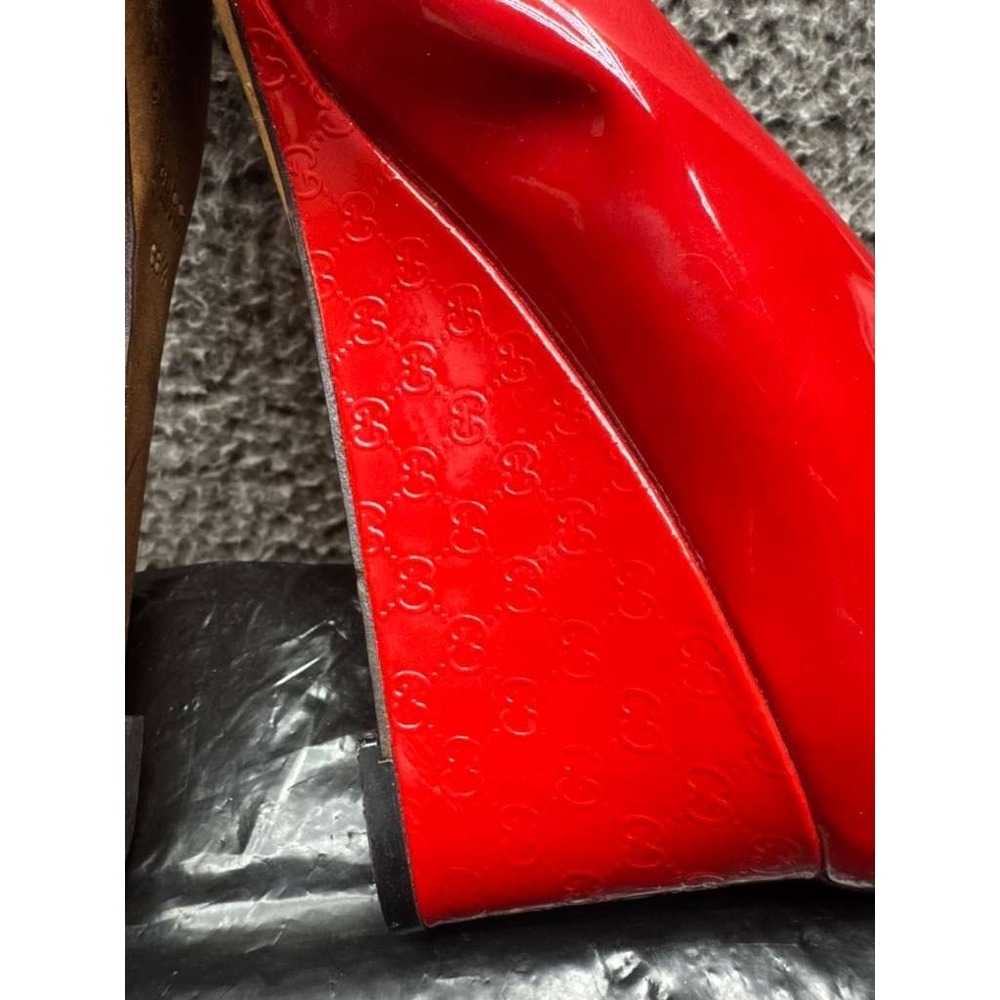 Gucci Patent Leather Round Toe Slip-On Wedge Pumps Red Womens Size 38.5 EU‎ - Picture 9 of 14
